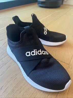 Adidas Women’s black Knit Slip-On Sneakers with White Sole